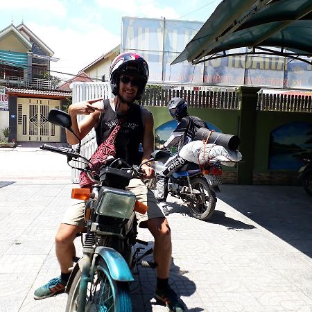 Backpackers Hotel Hà Tĩnh Buitenkant foto