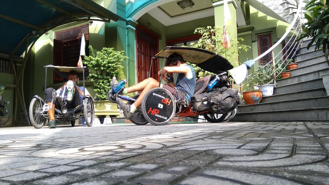 Backpackers Hotel Hà Tĩnh Buitenkant foto