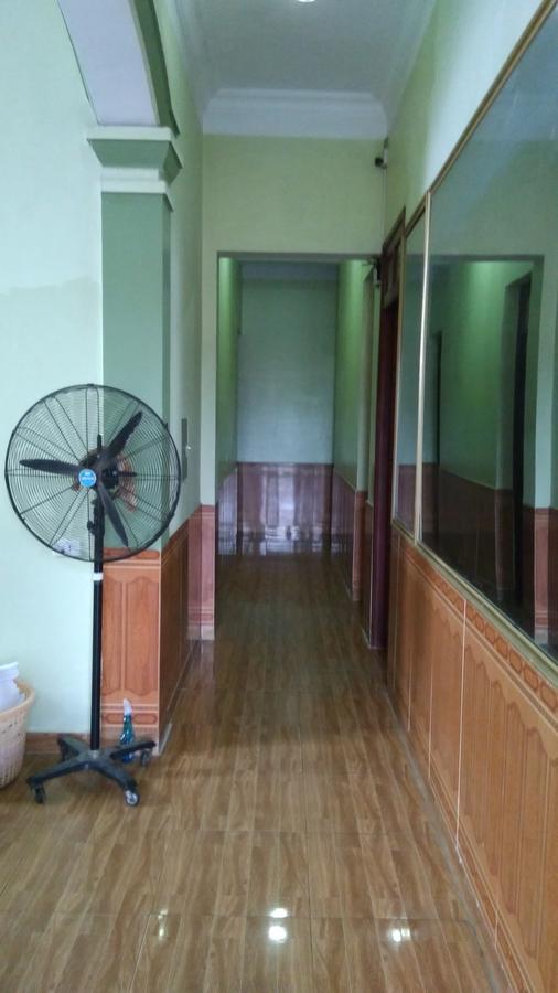 Backpackers Hotel Hà Tĩnh Buitenkant foto