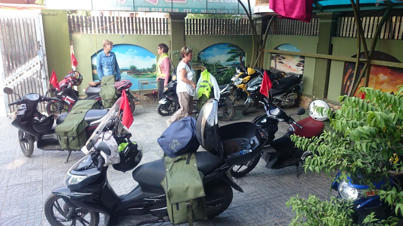 Backpackers Hotel Hà Tĩnh Buitenkant foto
