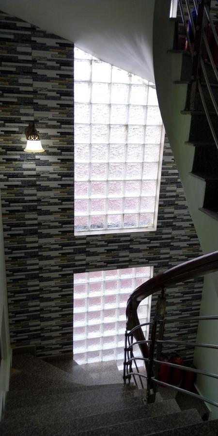 Backpackers Hotel Hà Tĩnh Buitenkant foto