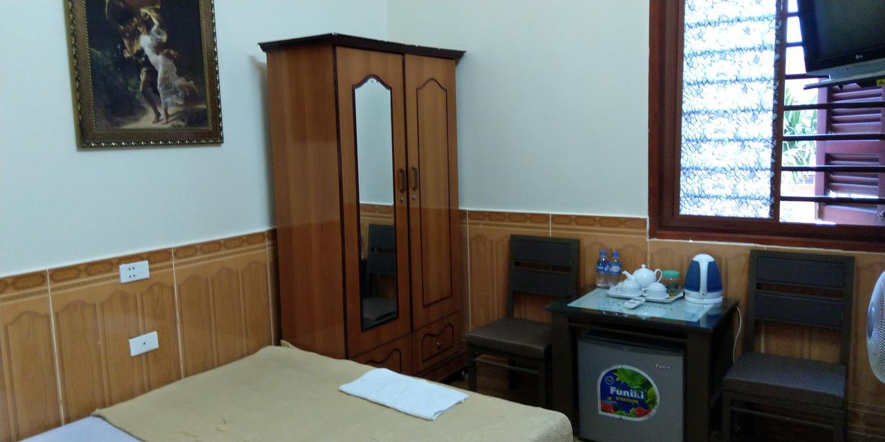 Backpackers Hotel Hà Tĩnh Buitenkant foto