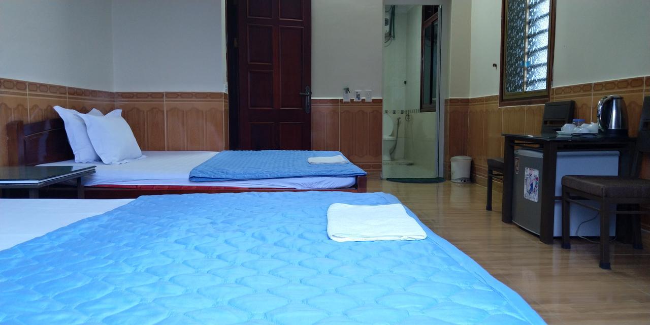 Backpackers Hotel Hà Tĩnh Buitenkant foto