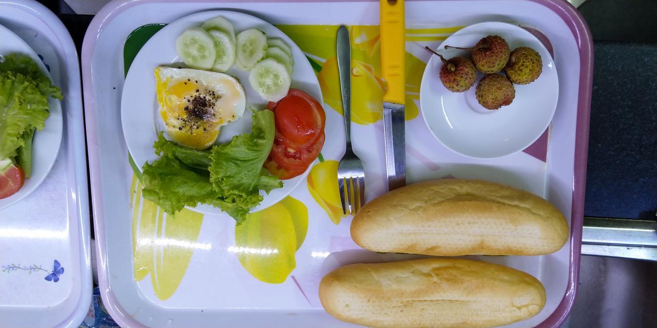 Backpackers Hotel Hà Tĩnh Buitenkant foto